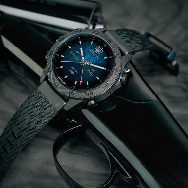 Garmin MARQ Commander Beretta Edition — корпус часов