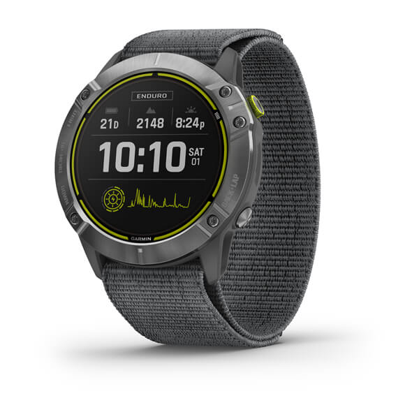 Garmin Enduro первого поколения, вид 3/4, титановая версия
