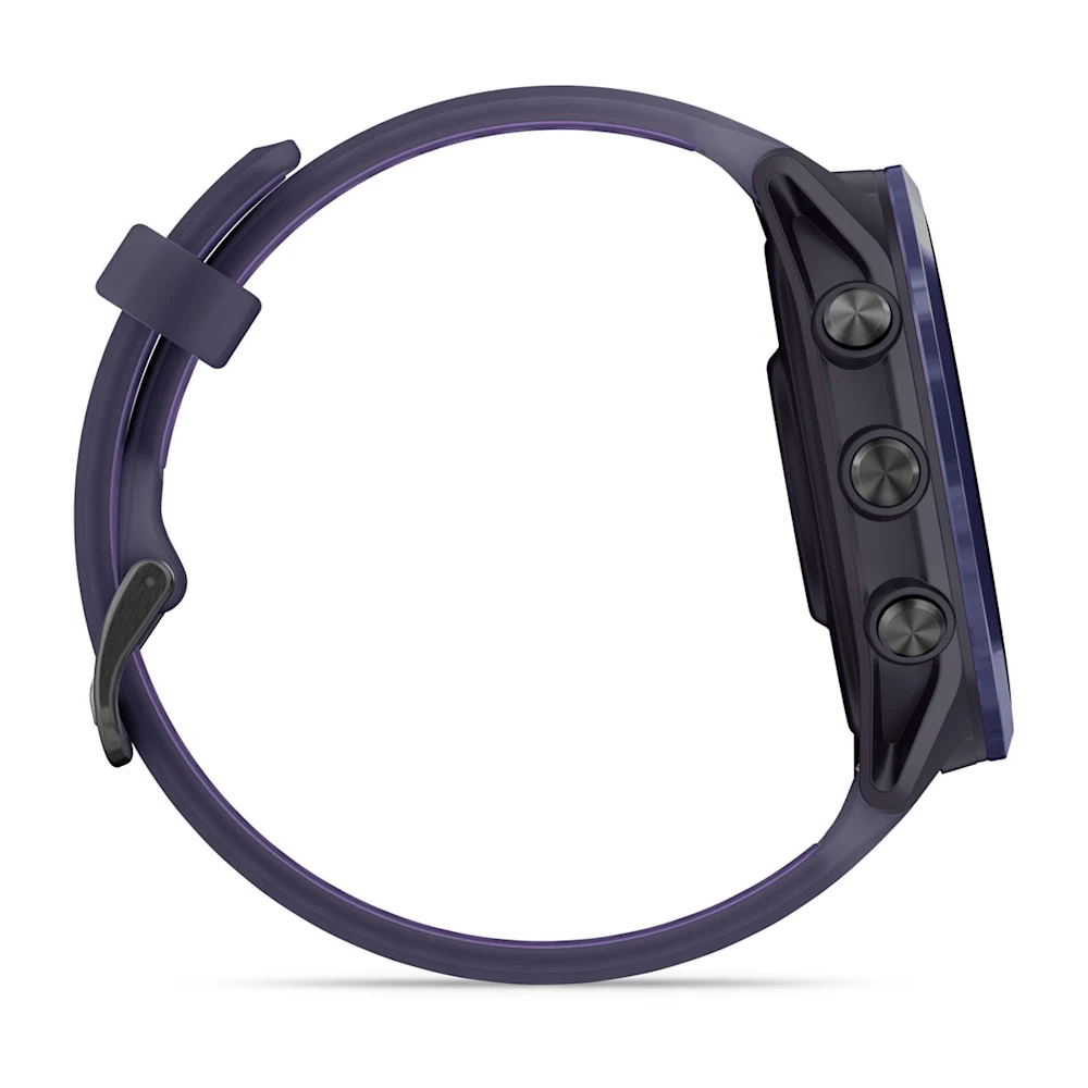 Garmin Forerunner 570 47 mm на запястье, посадка