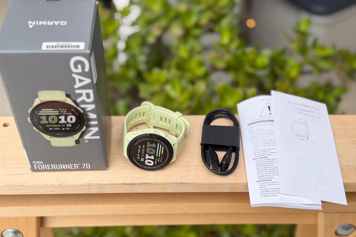 GarminFR70 Unboxed.